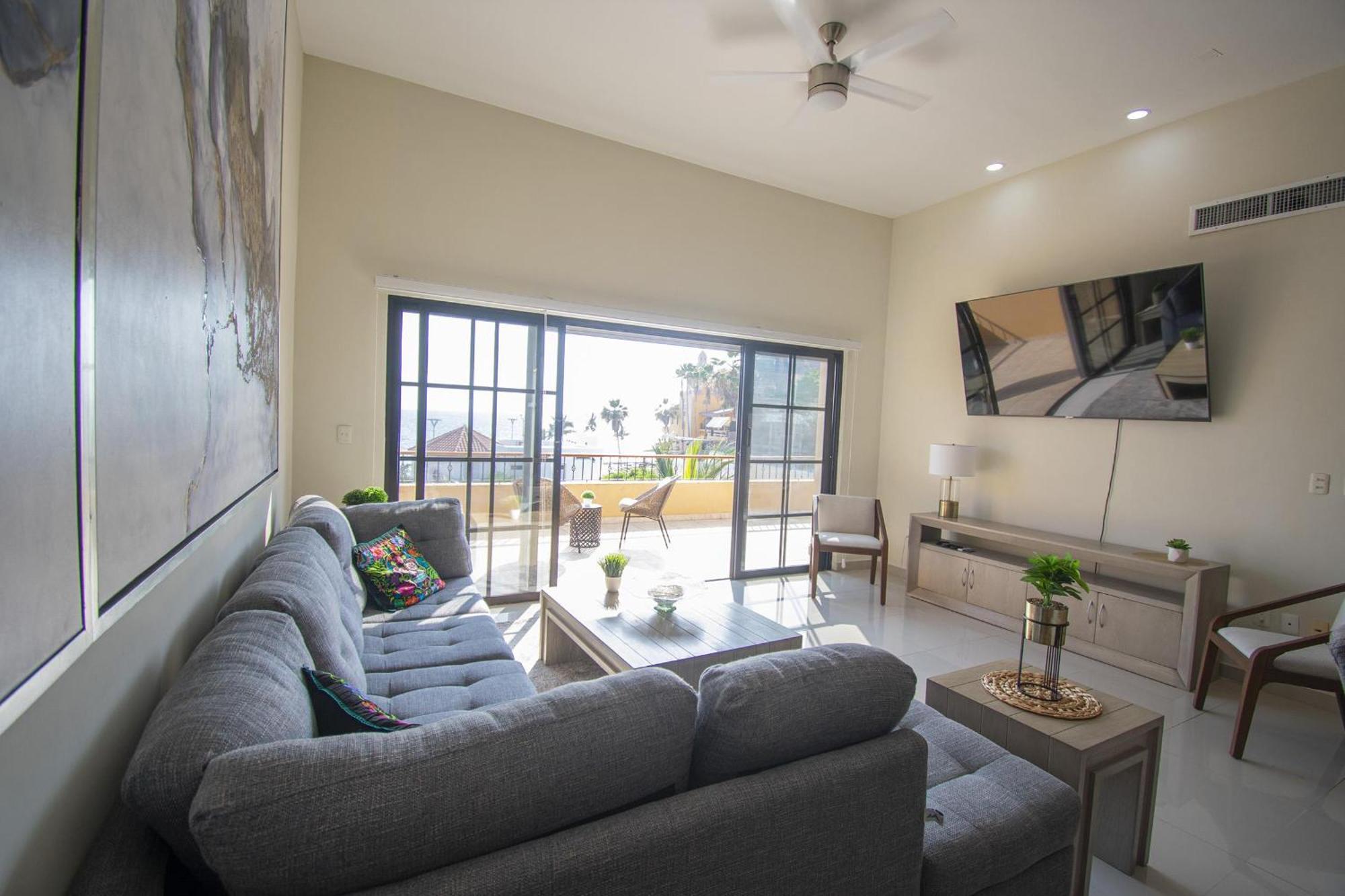 Sunsets Every Night- Olas Altas Apartamento