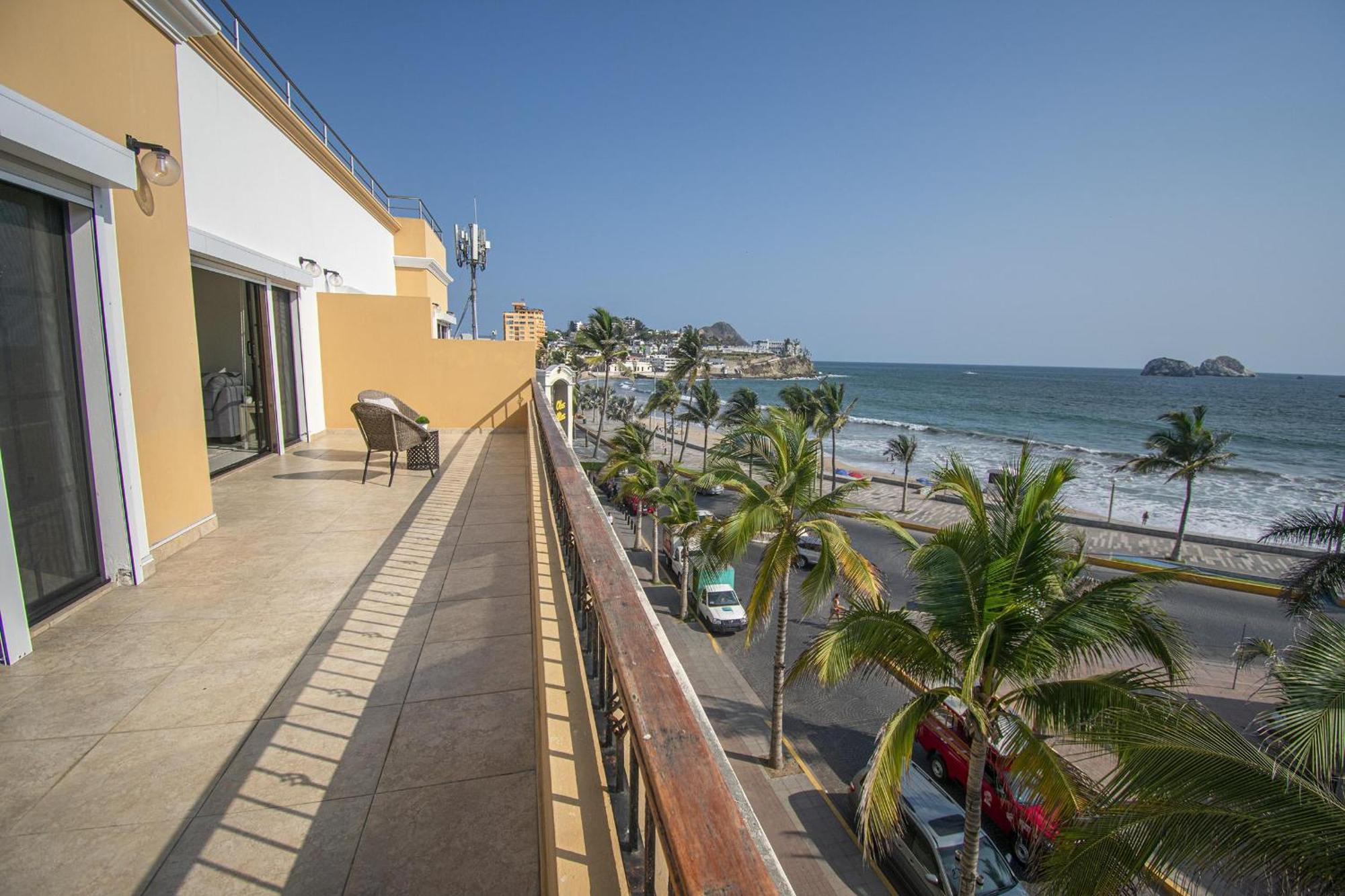 Sunsets Every Night- Olas Altas Apartamento Mazatlán